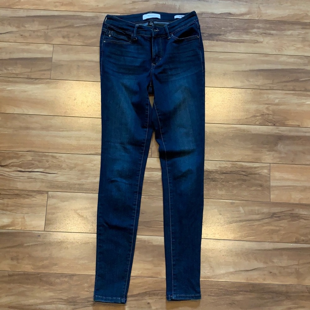 Skinny girl jeans